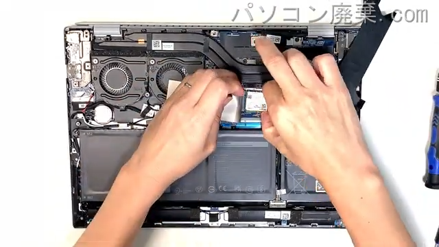 Inspiron 13 5310のHDD(SSD)の場所です