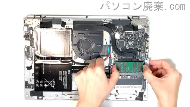 LAPTOP 16512bIT HL140Sのメモリの場所