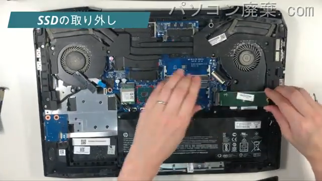 OMEN 15-ce015TXのHDD(SSD)の場所です