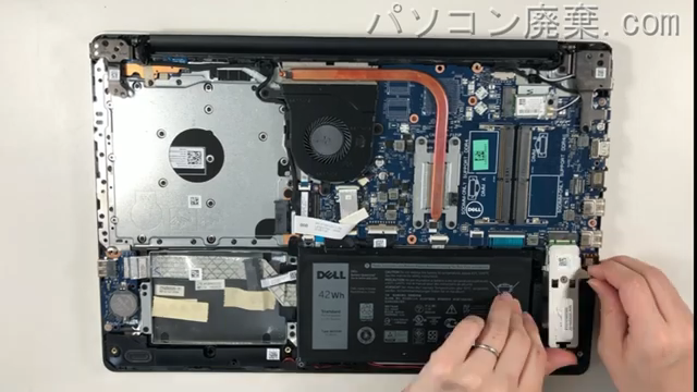 inspiron 3585（P75F008）のHDD（SSD）の場所です