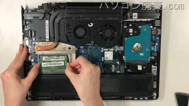 ideaPad Y700-14ISK(80NU)のメモリの場所