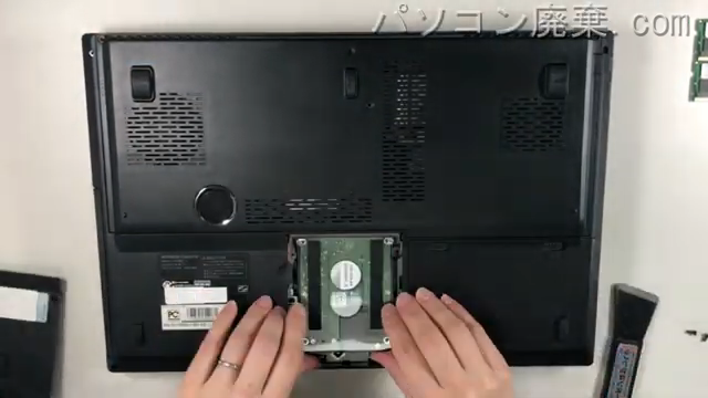 P151SM1(i780SA1)のHDD(SSD)の場所です