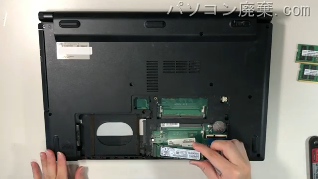 LAVIE PC-GN187DEDCのHDD(SSD)の場所です