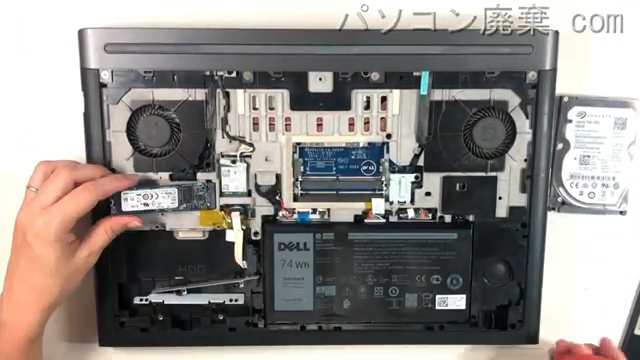 Inspiron 15 Gaming 7567のHDD（SSD）の場所です