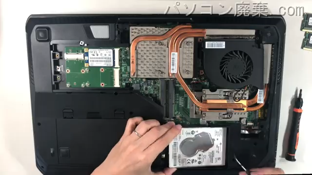 GALLERIA QF980HGのHDD(SSD)の場所です