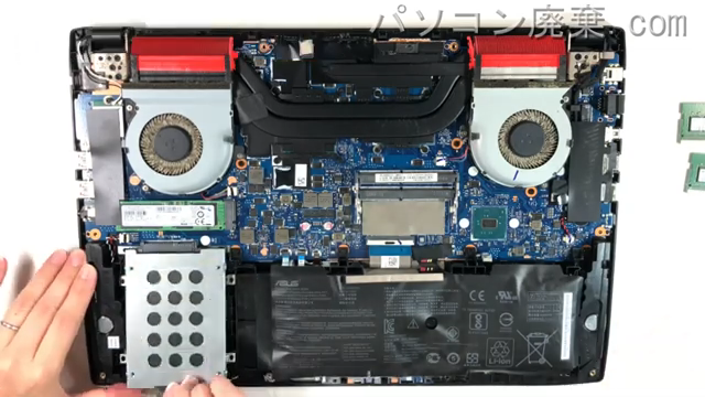 ROG Strix GL502V(GL502VS-FY353T)のHDD(SSD)の場所です
