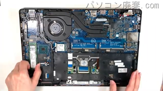 Latitude 5491(P72G)のHDD(SSD)の場所です