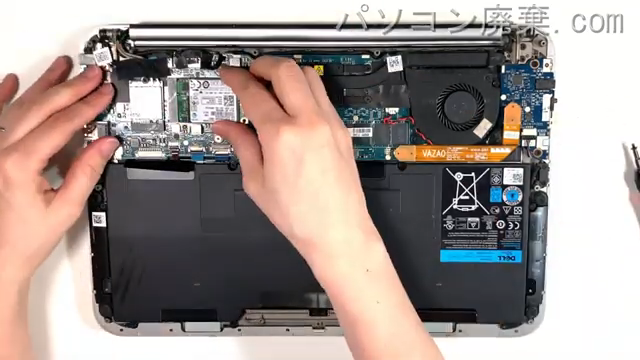 XPS 12 9Q33(P20S)のHDD(SSD)の場所です