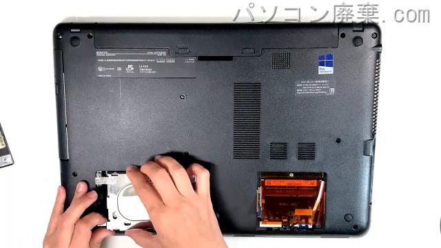 VAIO SVF153B18NのHDD(SSD)の場所です
