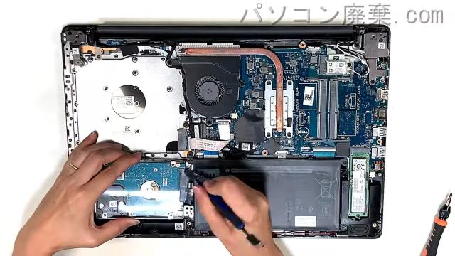 Inspiron 3580(P75F)のHDD(SSD)の場所です