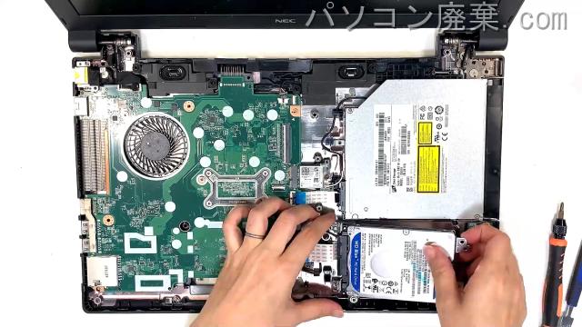 VersaPro PC-VKT25FB7S3R3のHDD(SSD)の場所です