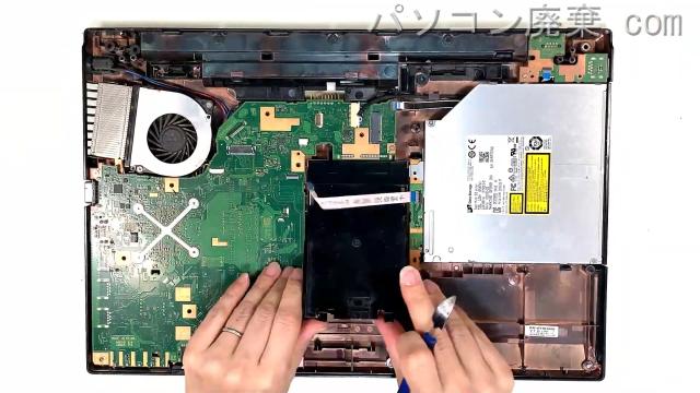 LIFEBOOK A579/BW FMVA6400XDのHDD(SSD)の場所です