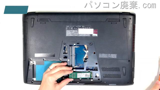 ROG GL552VのHDD(SSD)の場所です