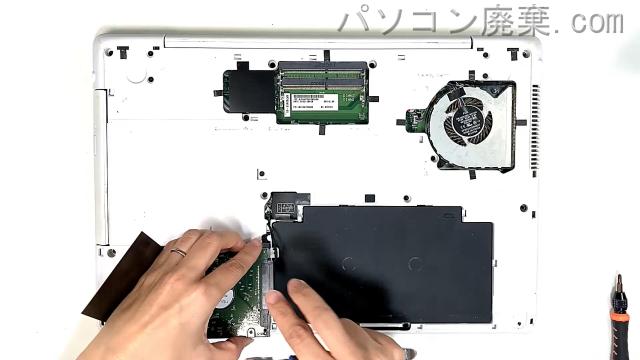 LIFEBOOK AH77/W(FMVA77WW)のHDD(SSD)の場所です