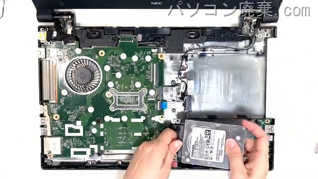 VersaPro PC-VRT25FB6S3R4のHDD(SSD)の場所です