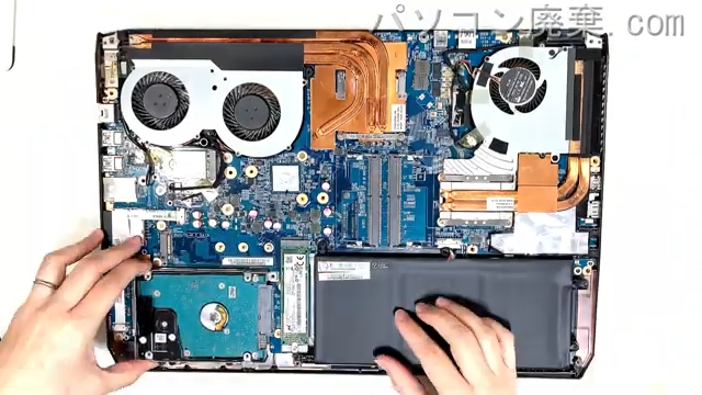 iiyama STYLE P650RE IStNXs-15FX082-i7-SEのHDD(SSD)の場所です