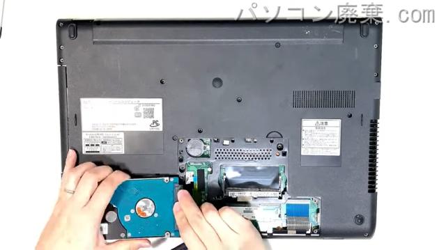 LAVIE PC-GN256HSD6のHDD(SSD)の場所です
