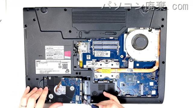 LAVIE PC-LL850SSBのHDD(SSD)の場所です