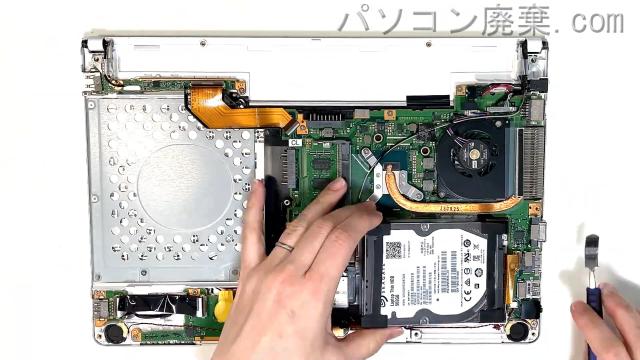 LIFEBOOK SH75/W FMVS75WWPのHDD(SSD)の場所です