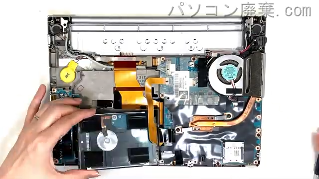 Let's note CF-SV7LDDQRのHDD(SSD)の場所です
