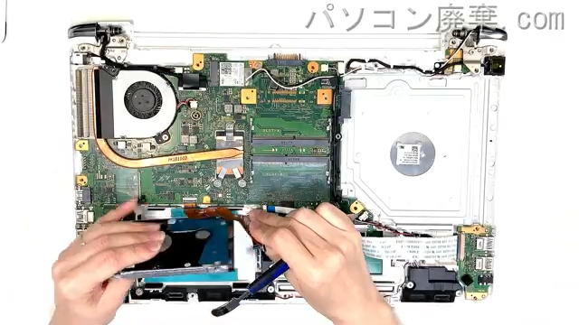 dynabook T65/HG PT65HGP-REAのHDD(SSD)の場所です