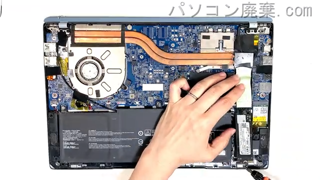 MS-14D2のHDD(SSD)の場所です