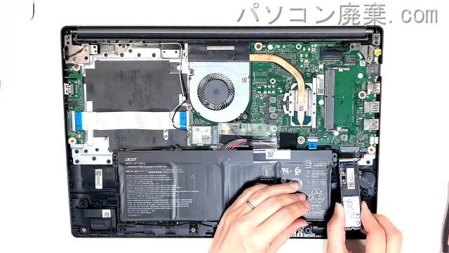 Aspire A515-55-A58YJ/FのHDD(SSD)の場所です