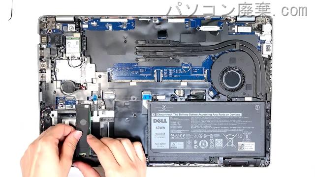 Latitude 5510(P80F)のHDD(SSD)の場所です