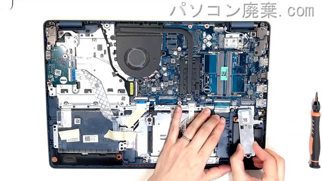 Inspiron 3505(P90F)のHDD(SSD)の場所です