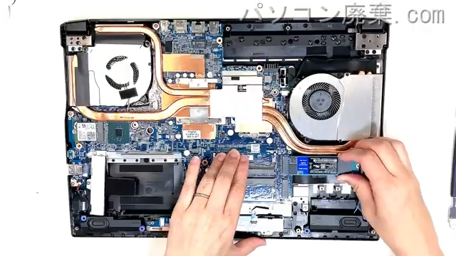 iiyama PC SENSE-ISeNXs-15FX151-i7-PAFXのHDD(SSD)の場所です