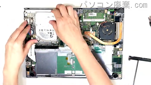 LIFEBOOK WT1/P FMVWPT1N57のHDD(SSD)の場所です