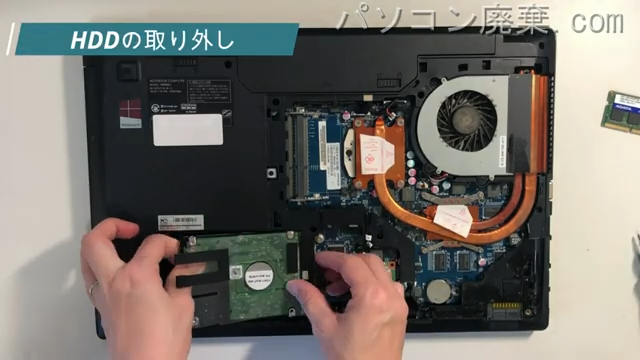 G-TUNE W656SJのHDD（SSD）の場所です